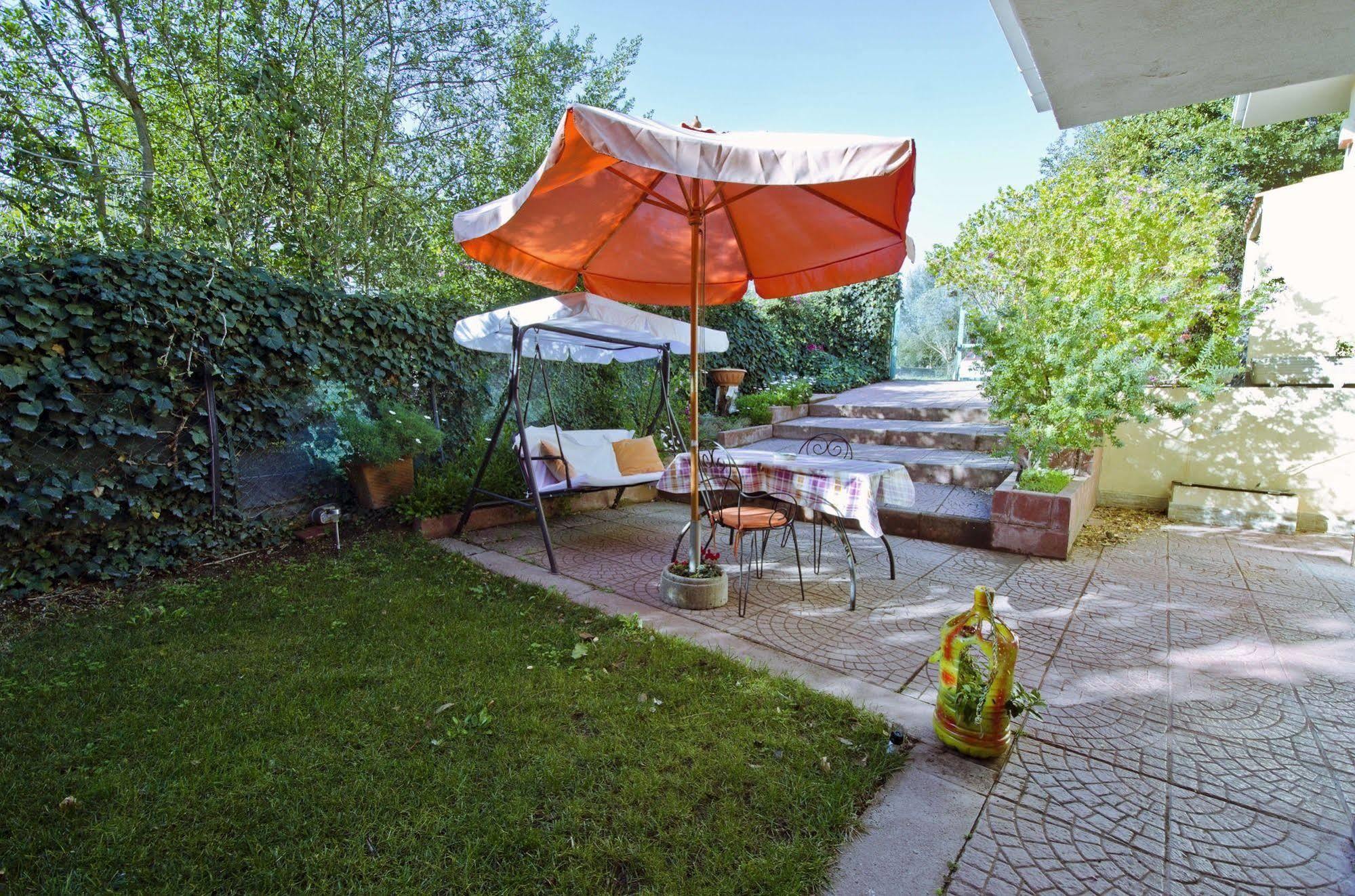 Parco Delle Valli ซัสซารี ภายนอก รูปภาพ